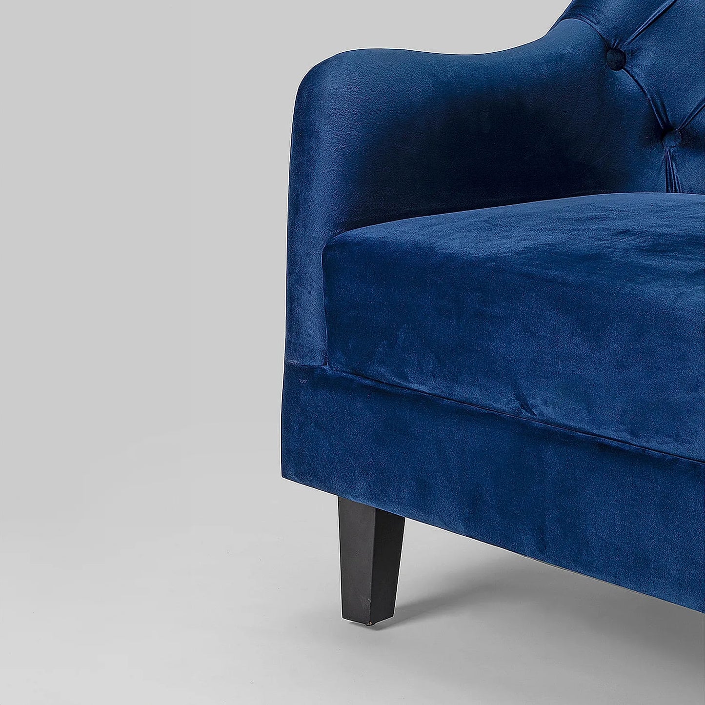 August Wooden Accent Chair (Velvet, Blue)